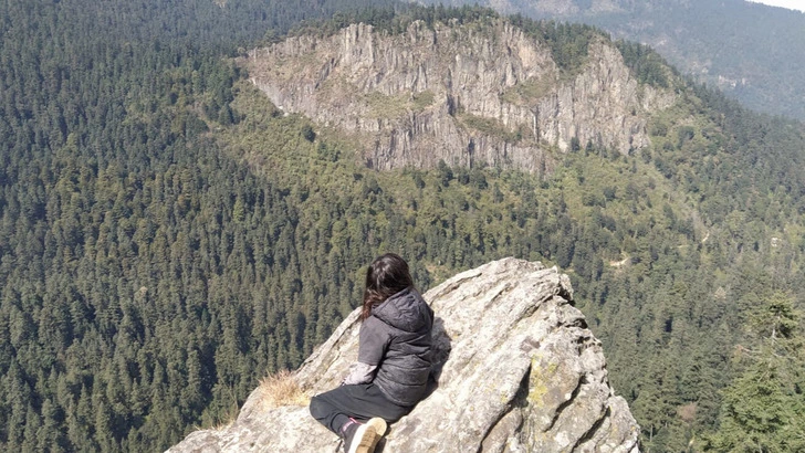 Hiking to Puerta del cielo
